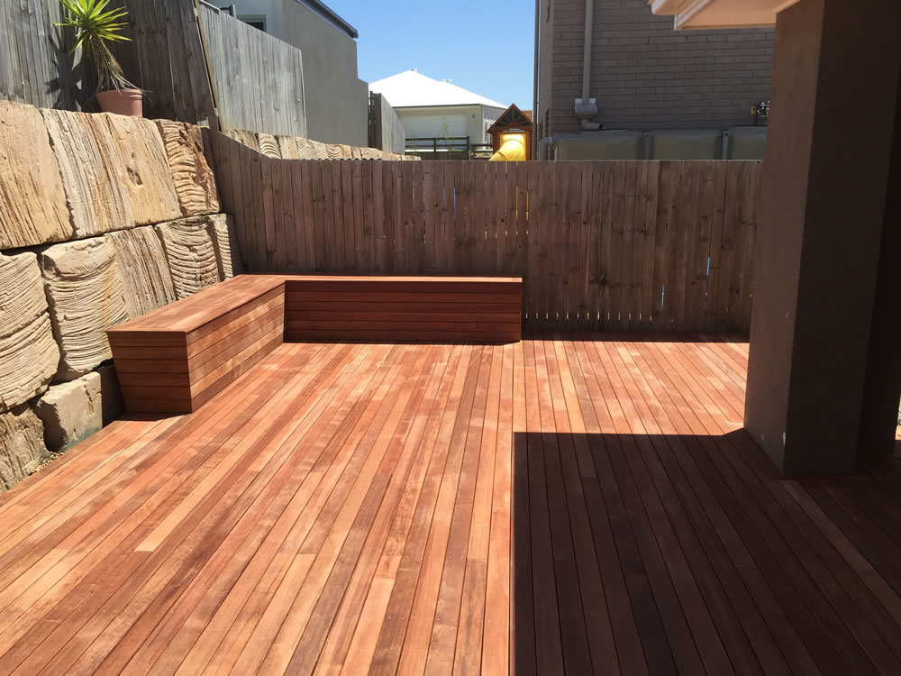 Warner Deck