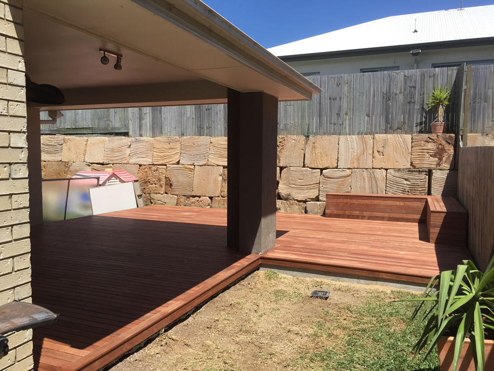 Warner Deck