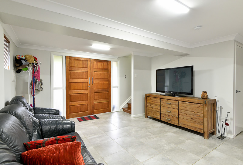 Albany Creek Renovation - Lounge