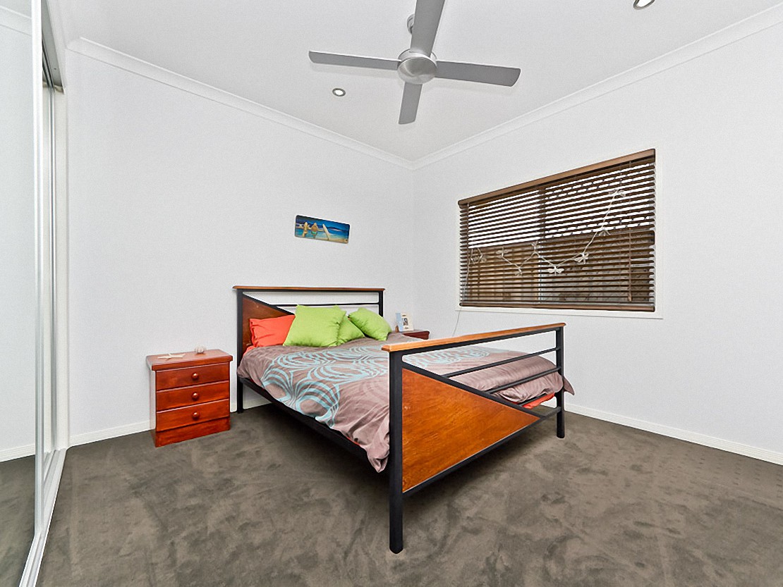 North Lakes Home - Bedroom