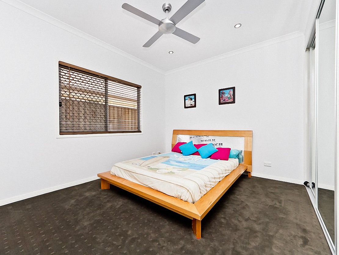North Lakes Home - Bedroom