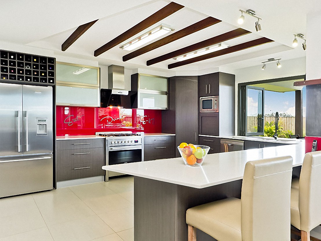 North Lakes Home - Kitchen